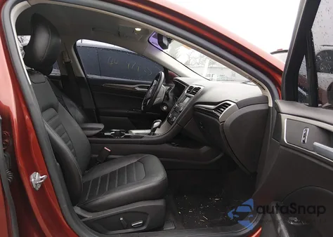 2014 Ford Fusion Se z USA, uszkodzony, nr VIN 3FA6P0HDXER253675